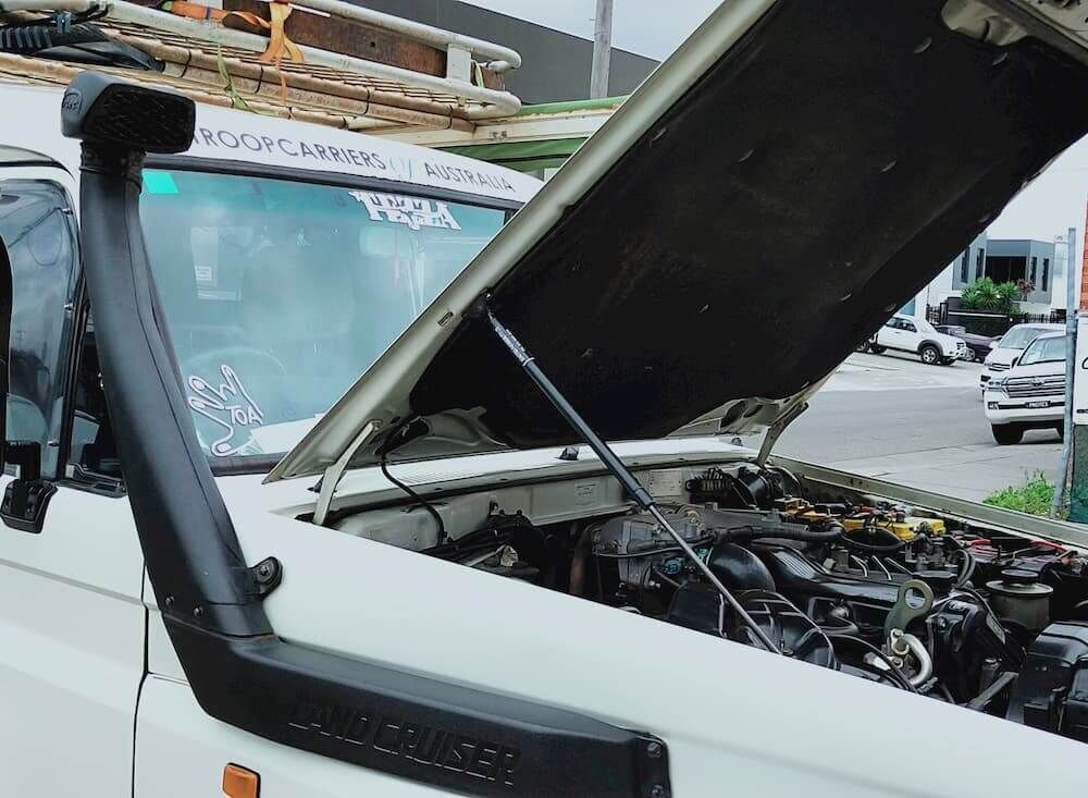 Troopy Bonnet Kit